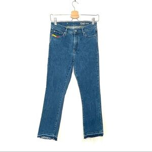 Gap | 1969 Crop Kick Embroidered Jeans
